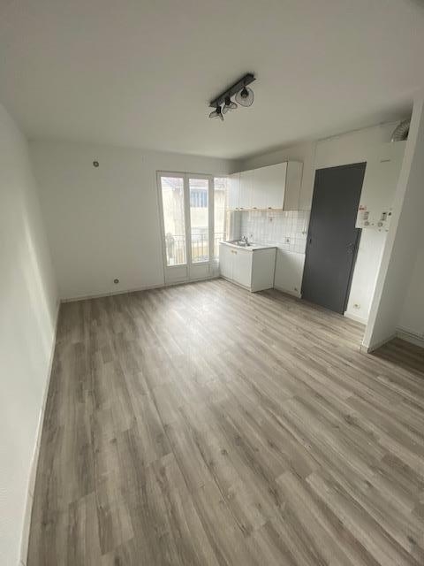 APPARTEMENT 2 pice(s) 