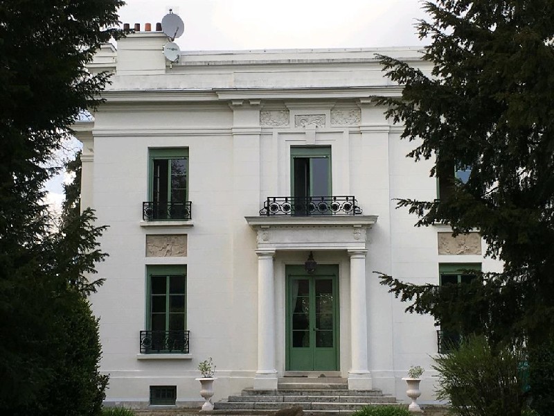110-2.jpg