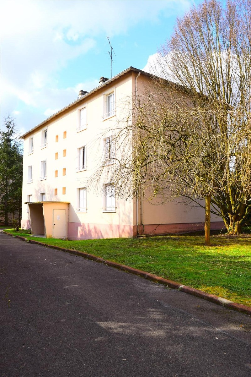 APPARTEMENT 3 pice(s) 