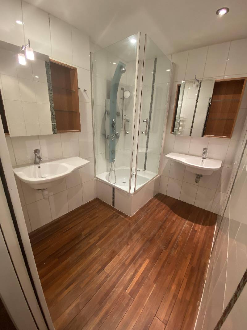 Location - APPARTEMENT - PARIS - 75018