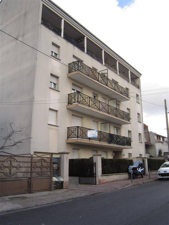 LOCATION - APPARTEMENT - LES PAVILLONS SOUS BOIS - 93320