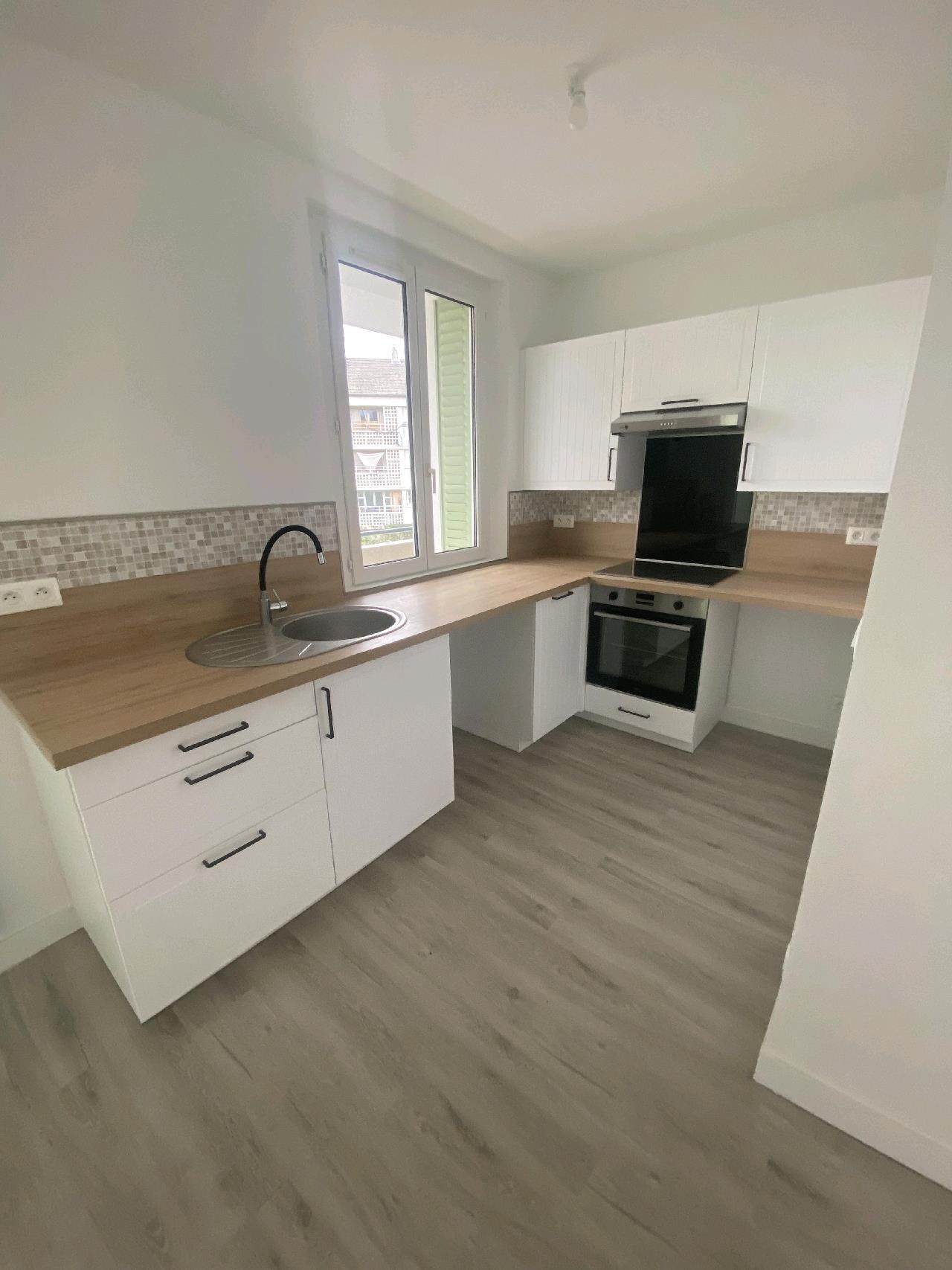 APPARTEMENT F2 2 pi�ce(s) Gare