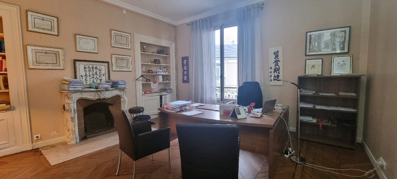 APPARTEMENT F5 11 pice(s) Centre Ville