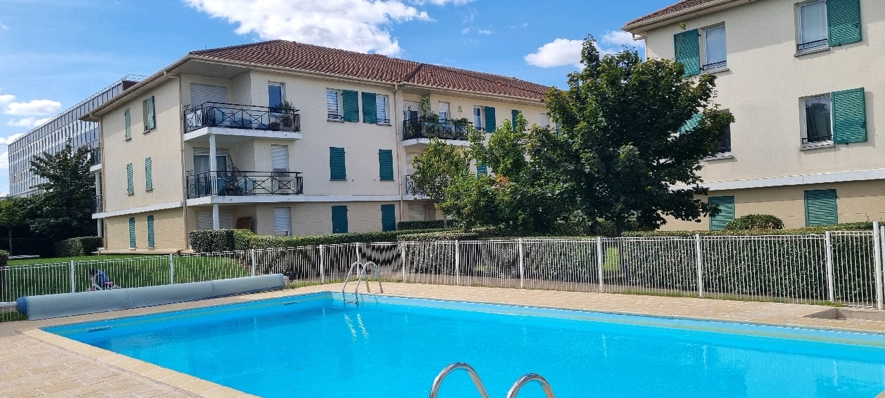 APPARTEMENT F2 2 pice(s) GASSICOURT
