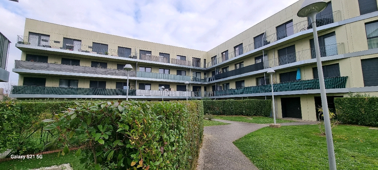 APPARTEMENT F4 4 pièce(s) Proche centre et gare