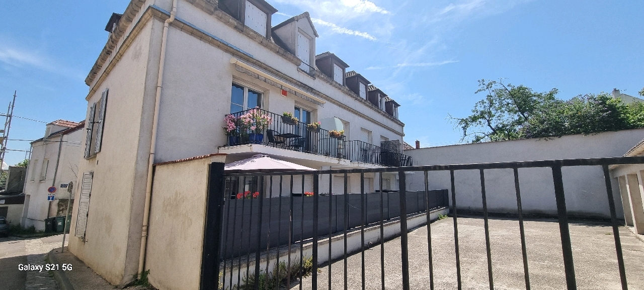 APPARTEMENT F3 3 pice(s) Les Martraits