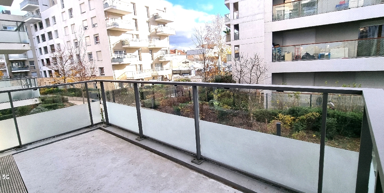 APPARTEMENT F2 2 pice(s) Proche centre et gare