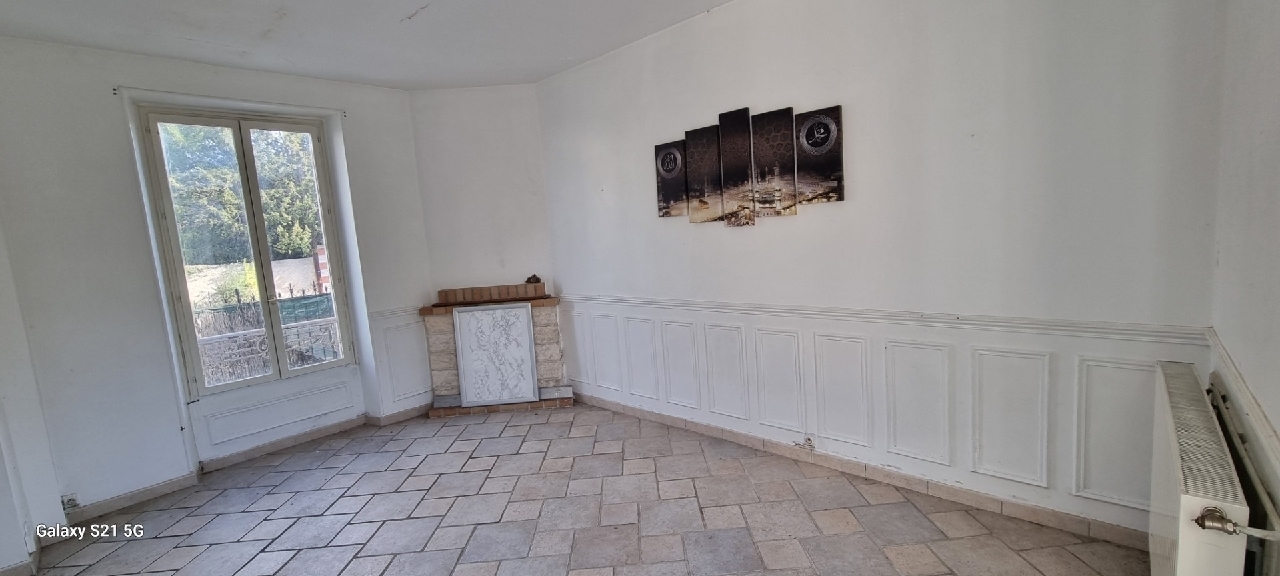 Image description
