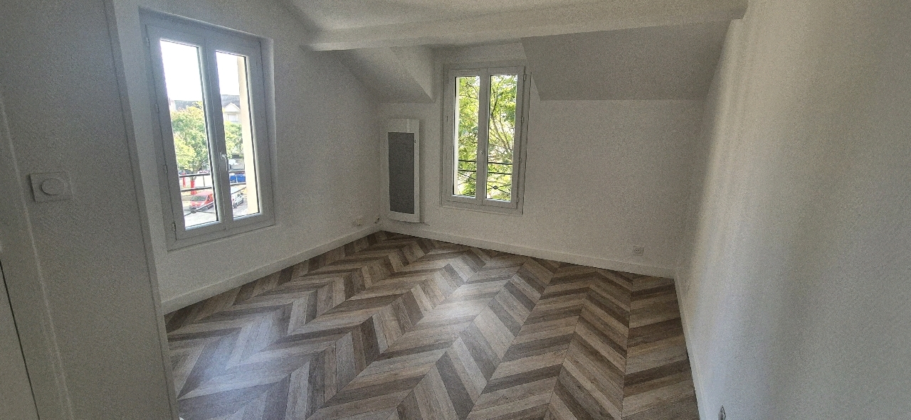 APPARTEMENT F2 2 pi�ce(s) Centre Ville