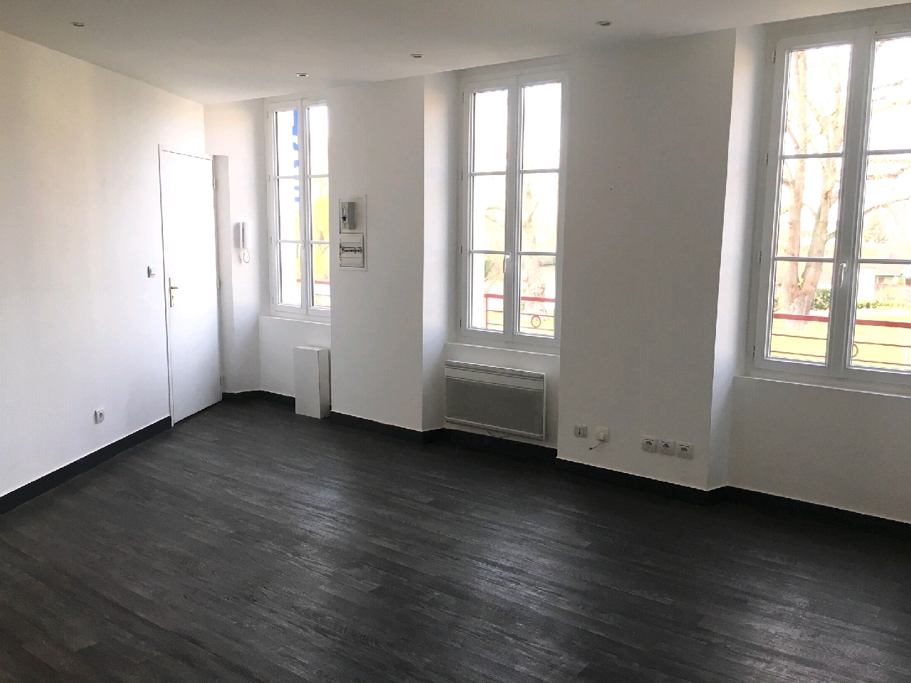 APPARTEMENT F2 2 pi�ce(s) 