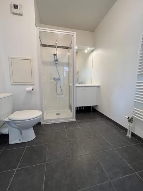 APPARTEMENT F1 1 pi�ce(s) Bords de Seine