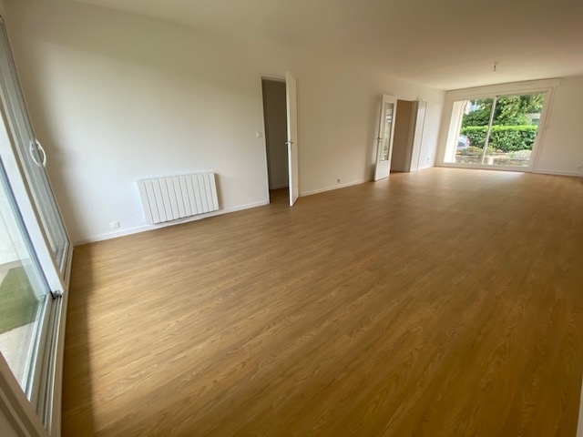 APPARTEMENT F4 4 pice(s) Centre Ville