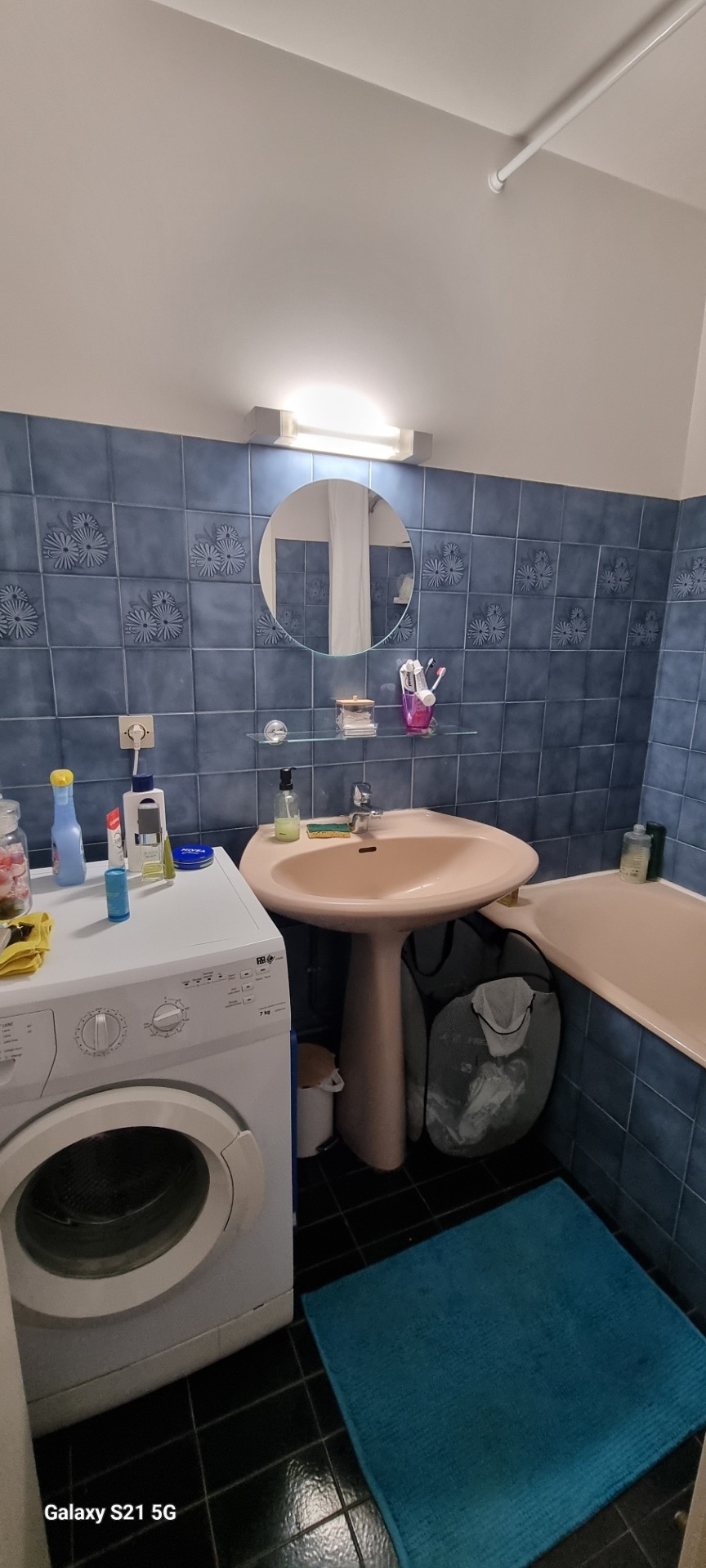 Image description