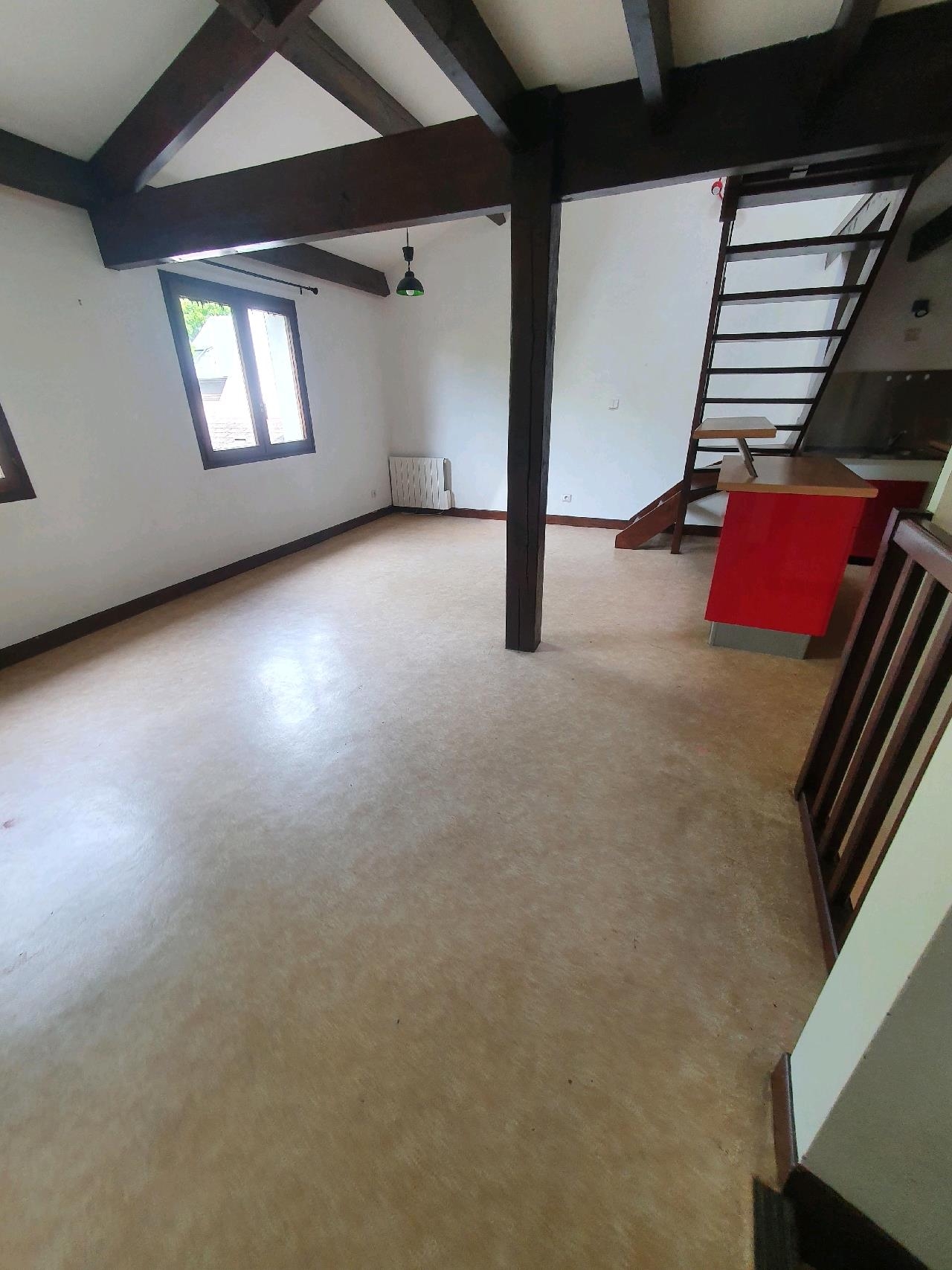 APPARTEMENT F2 2 pi�ce(s) 