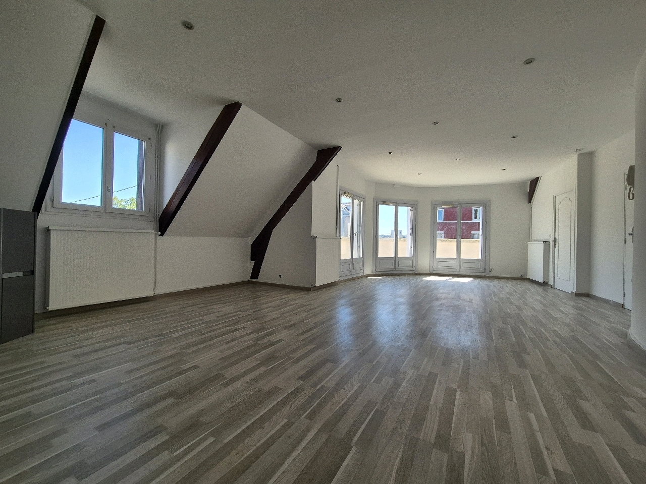 APPARTEMENT F3 3 pi�ce(s) Gare