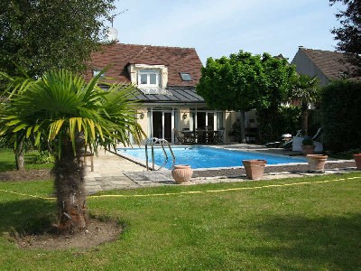 Maison Individuelle 7 pice(s) ERAGNY (95610)