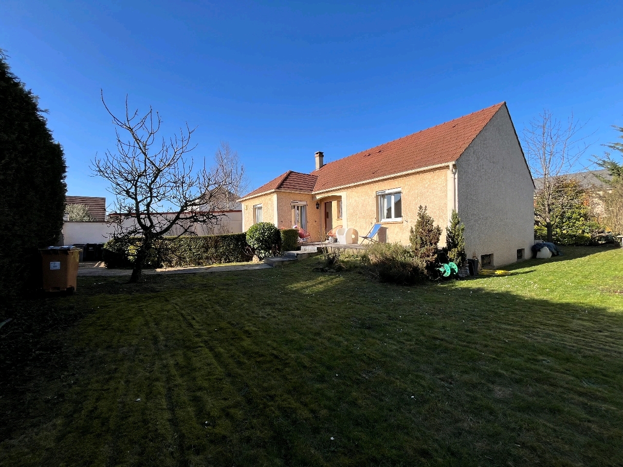 MAISON 5 pice(s) Franceville
