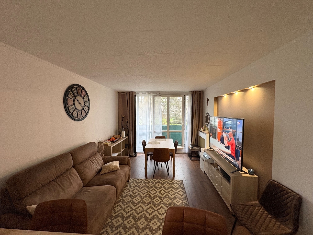 APPARTEMENT 3 pi�ce(s) Pavillonnaire