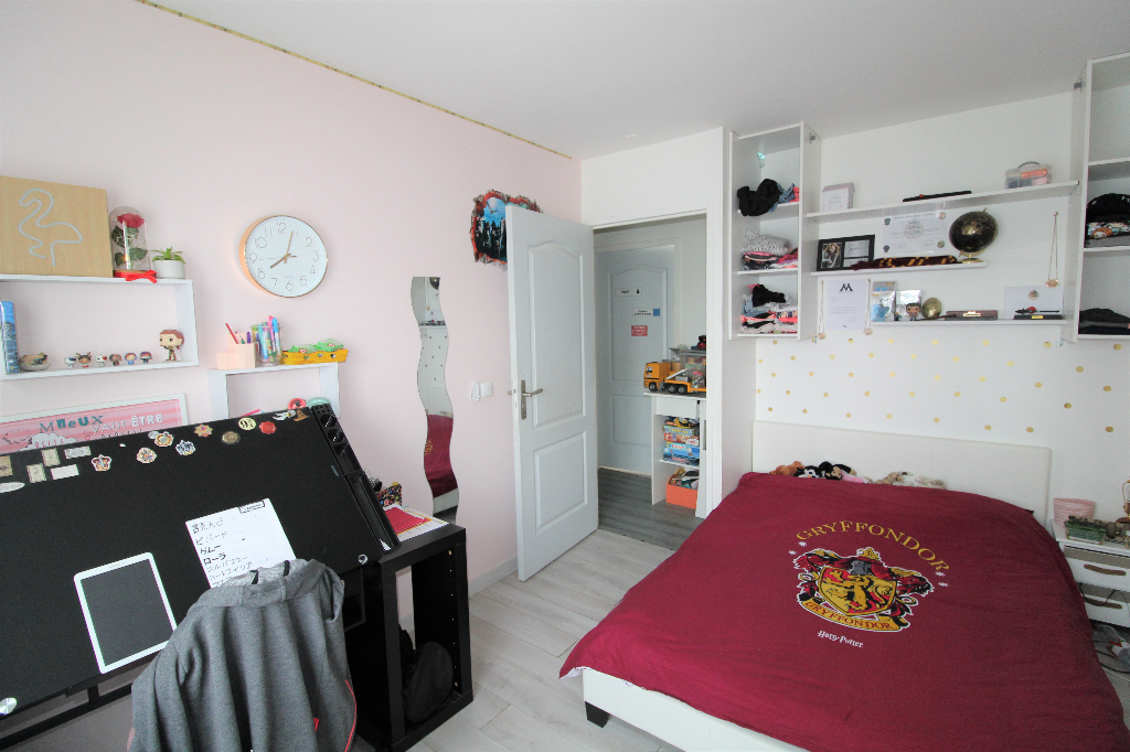 148132904-8.jpg