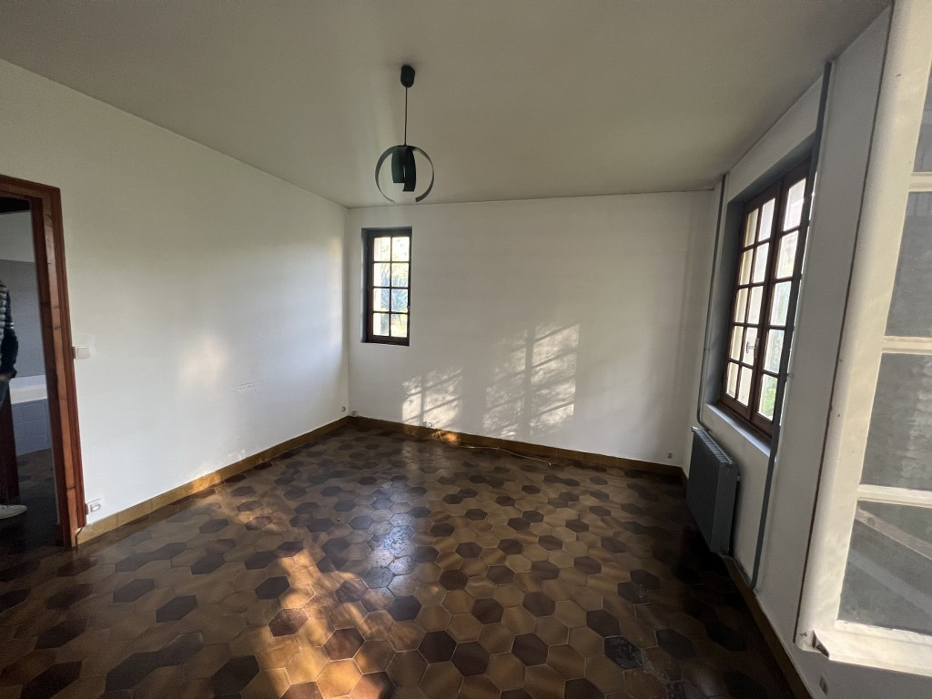 151900169-4.jpg