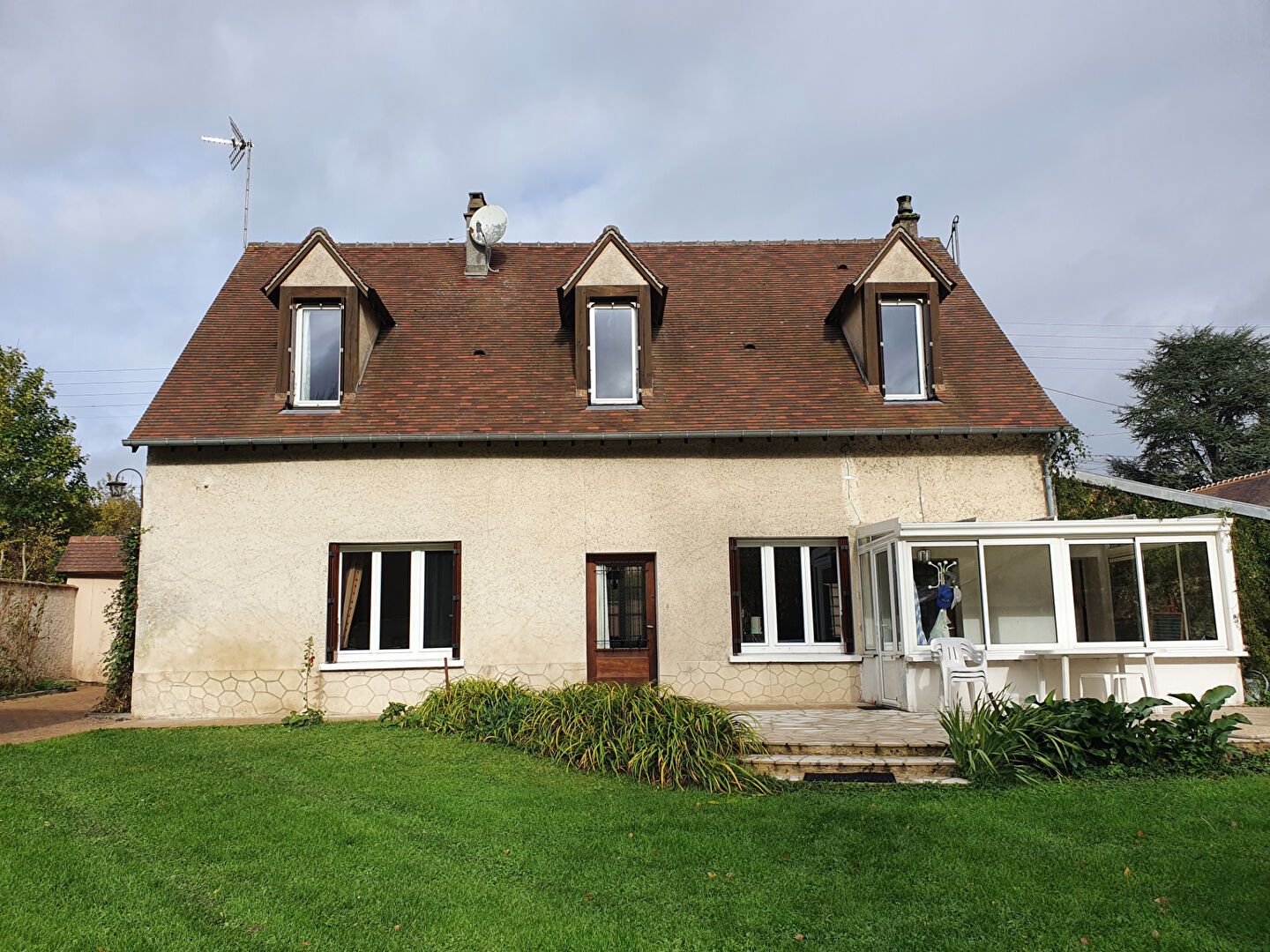 MAISON 8 pice(s) 