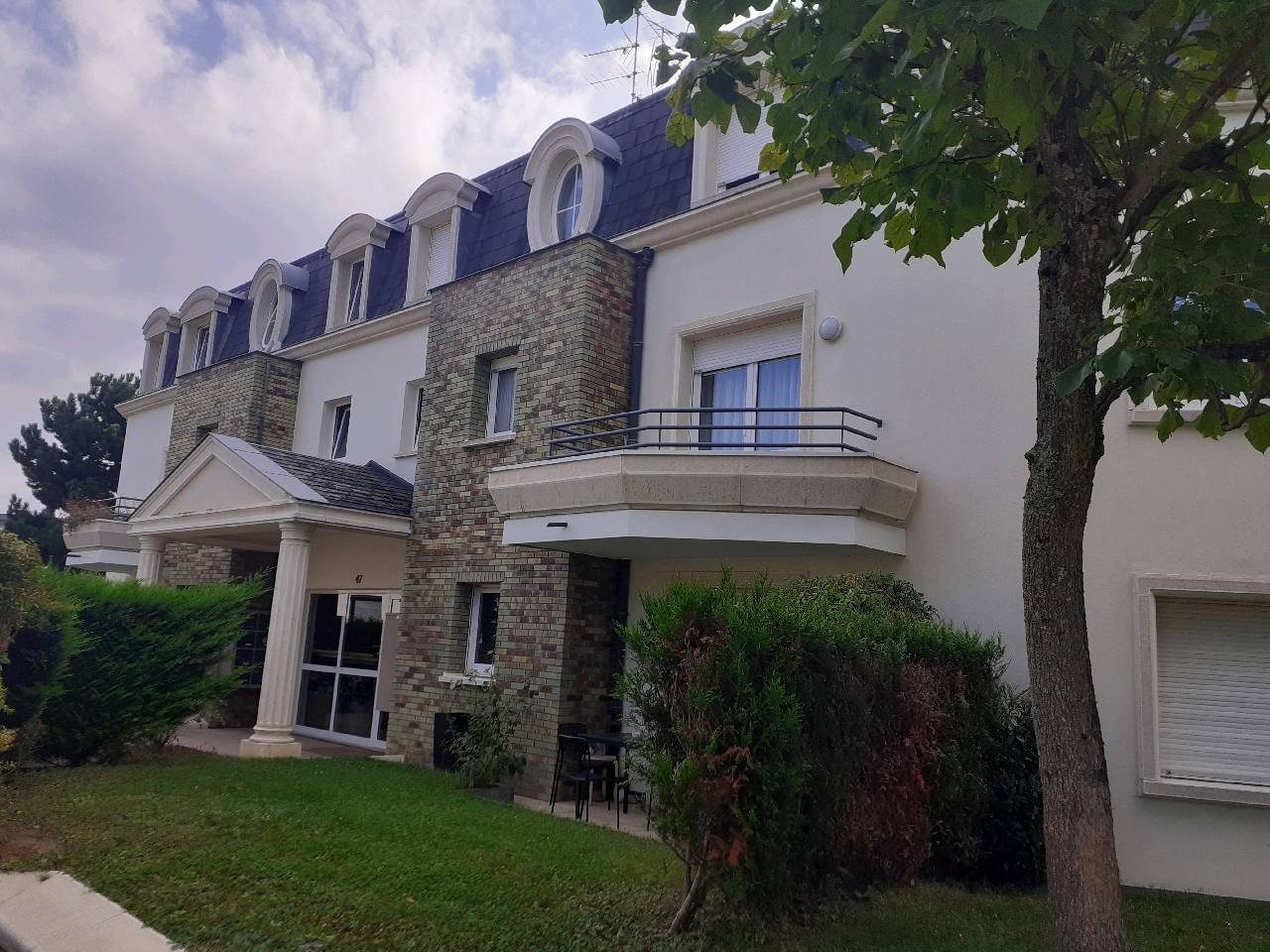 APPARTEMENT 2 pice(s) PFASTATT(68120)