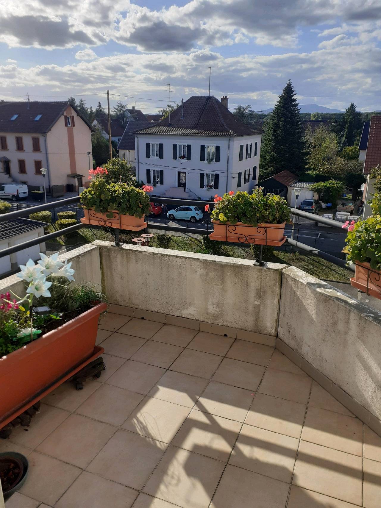 APPARTEMENT 4 pice(s) PFASTATT(68120)