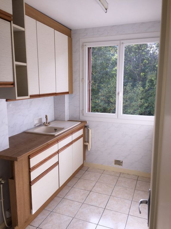 APPARTEMENT 3 pi�ce(s) 
