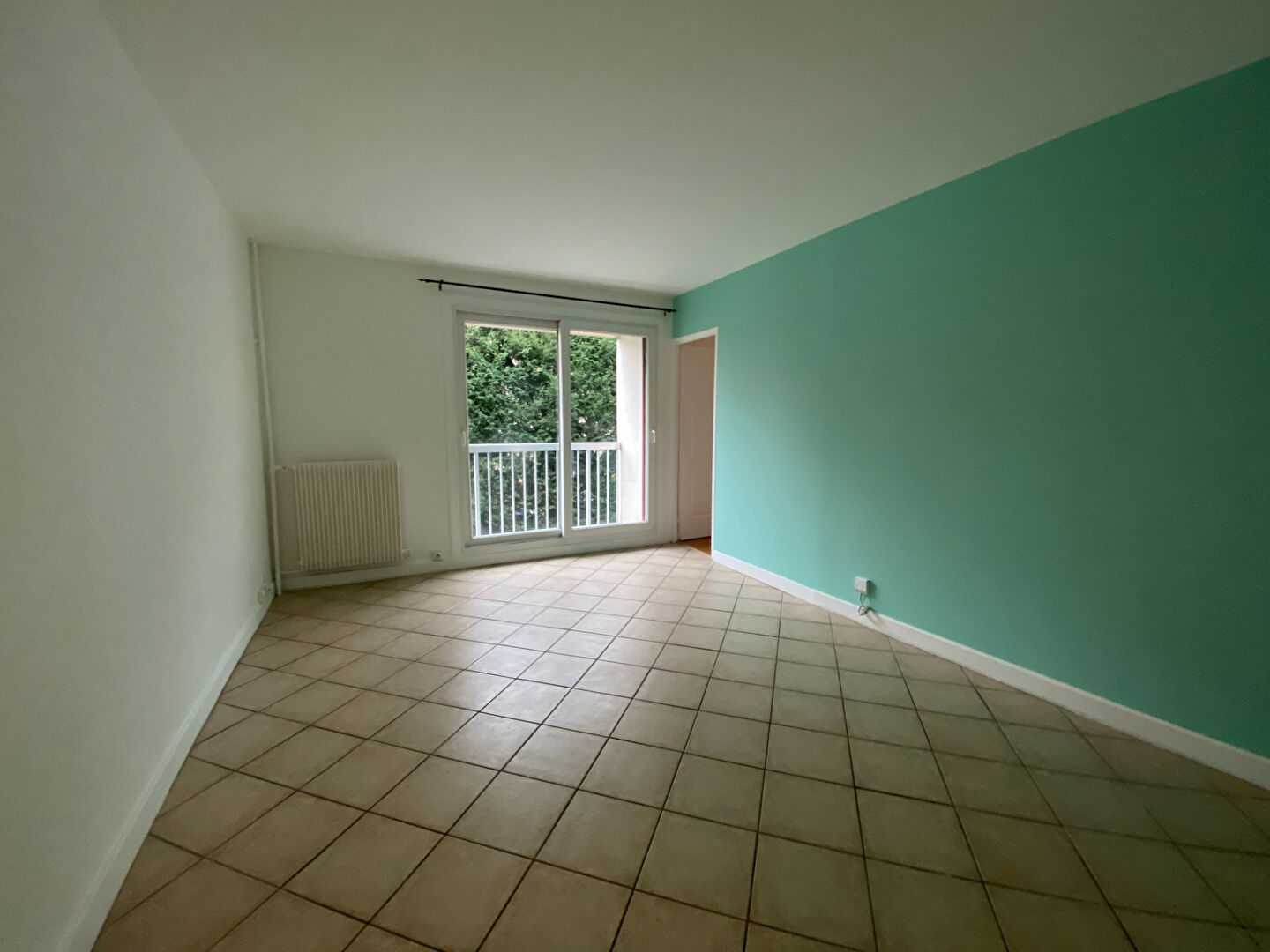 APPARTEMENT 4 pi�ce(s) 