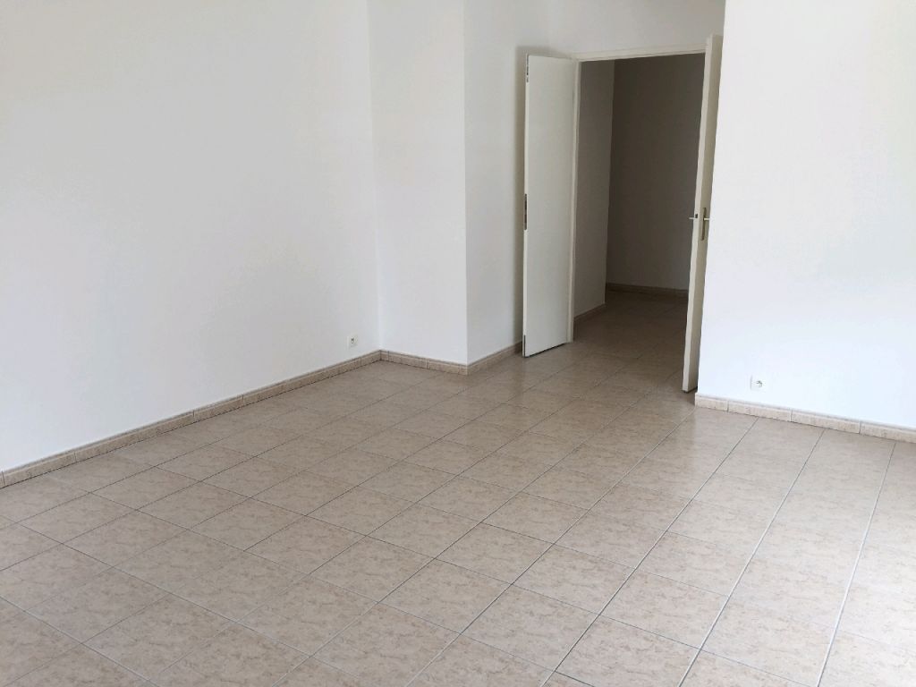 APPARTEMENT 4 pice(s) 