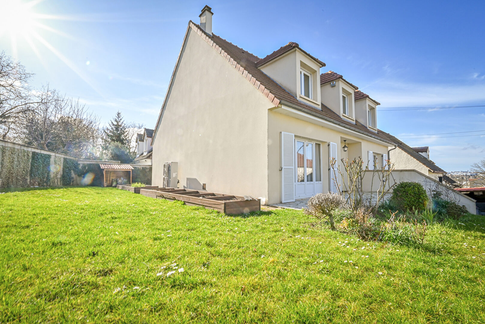 MAISON 8 pice(s) 