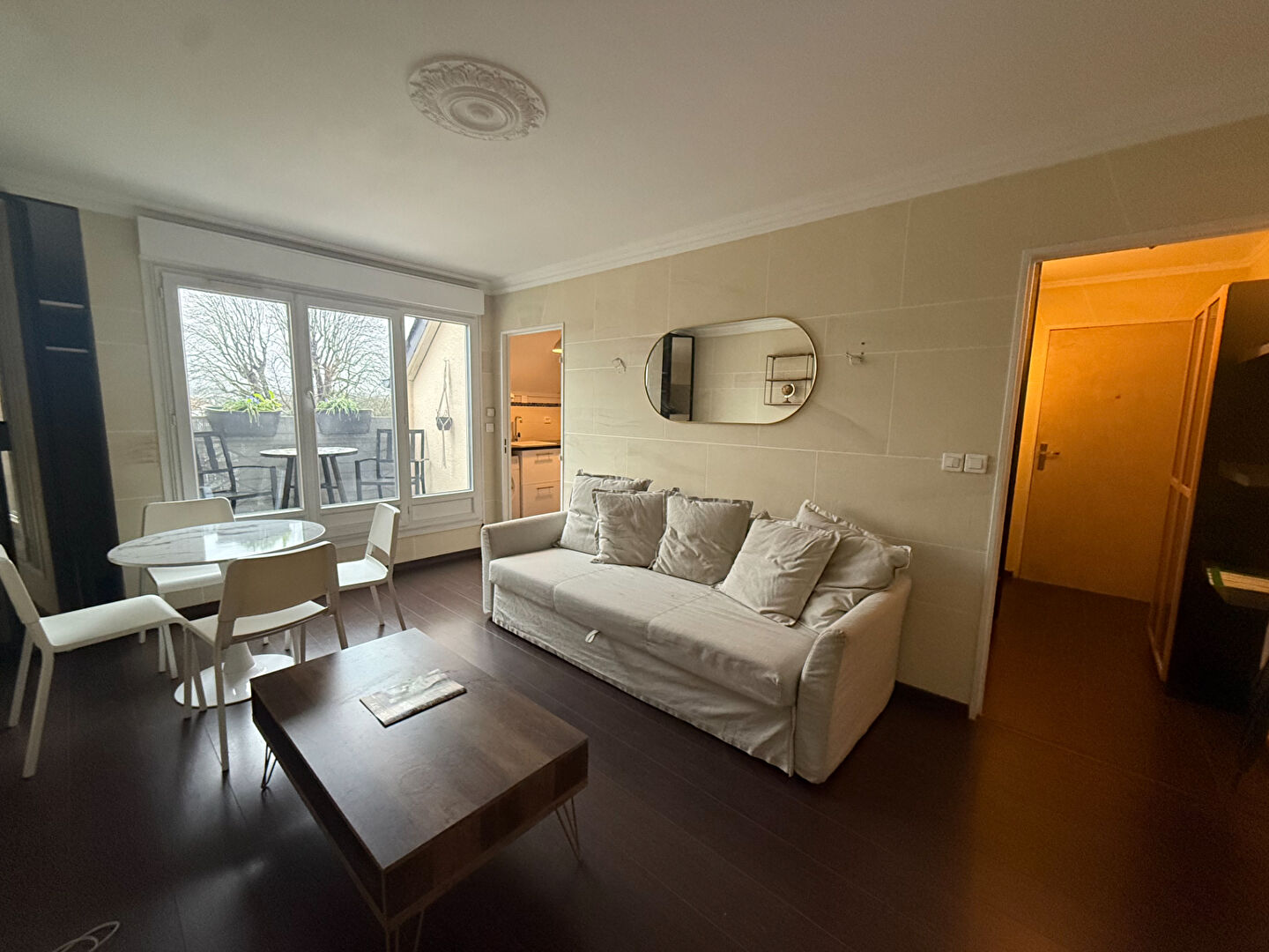 APPARTEMENT 1 pi�ce(s) 