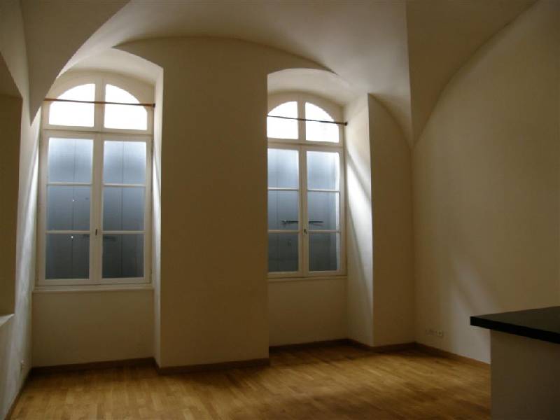 APPARTEMENT MONTAUBAN 390 &euro;