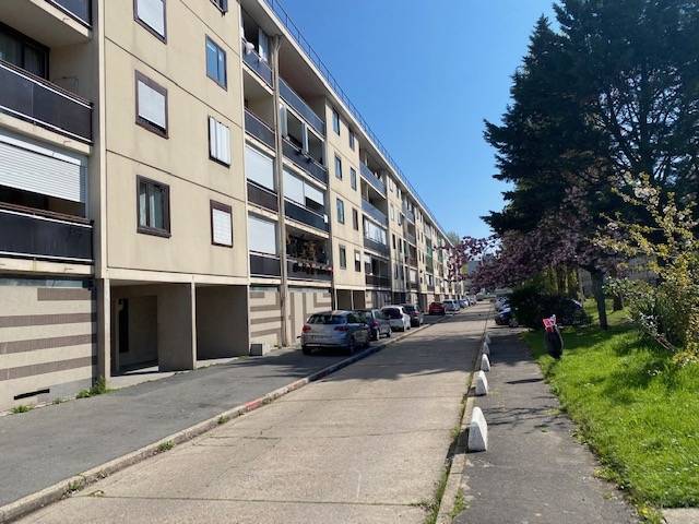 APPARTEMENT VENDU LOUE 4 pice(s) 