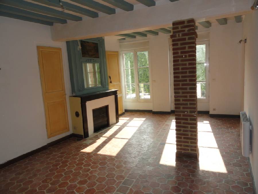 APPARTEMENT 4 pi�ce(s) 