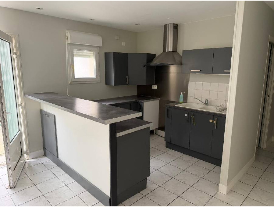 APPARTEMENT 3 pi�ce(s) 