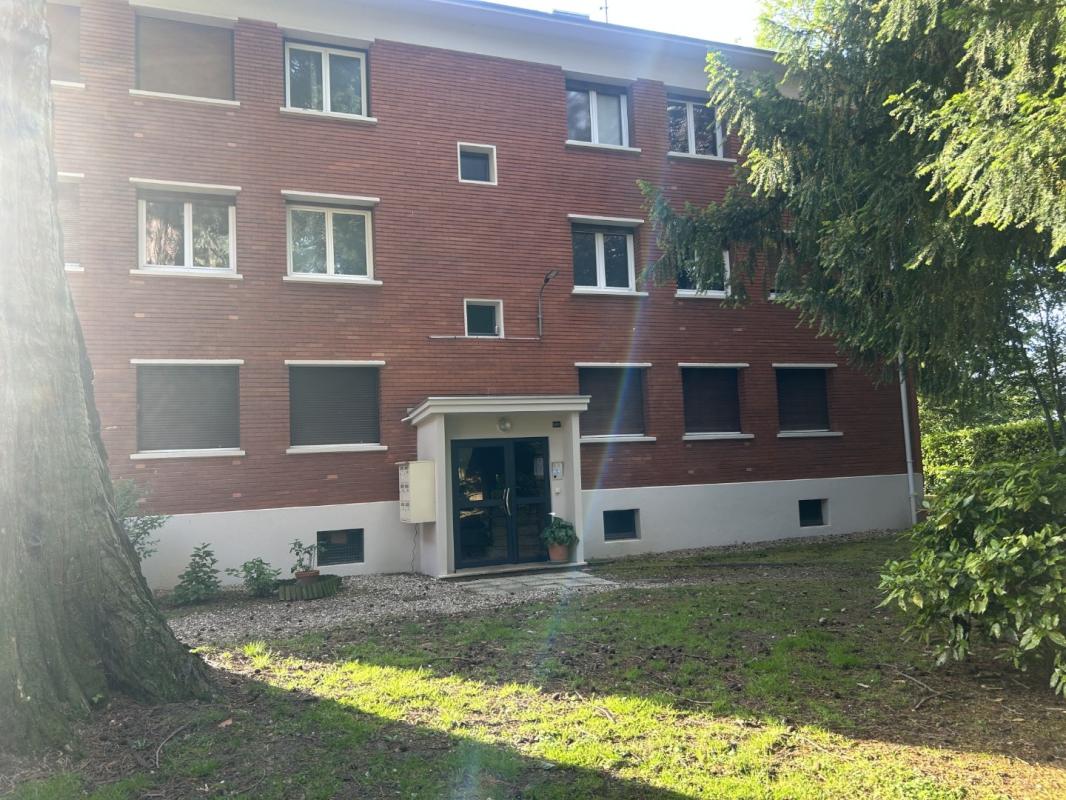 APPARTEMENT 4 pi�ce(s) 