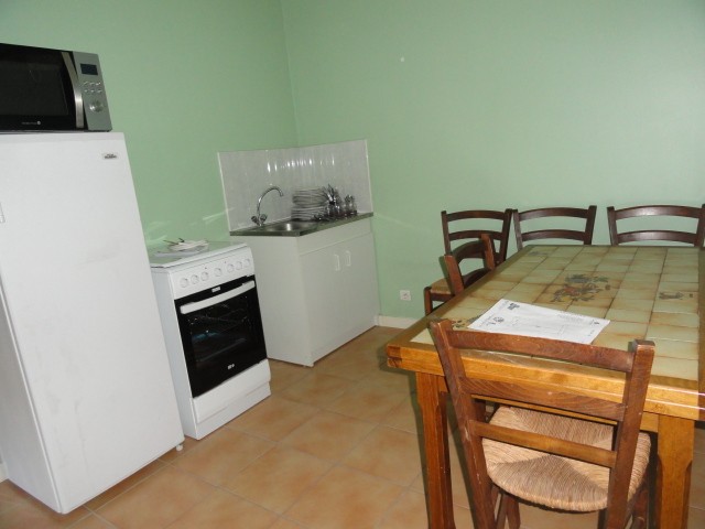 103996-3.jpg