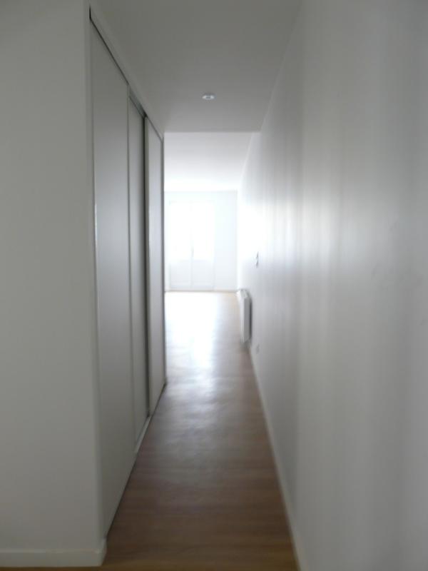 104921-4.jpg