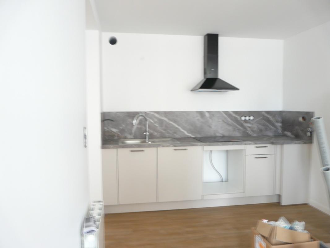 APPARTEMENT 3 pi�ce(s) 