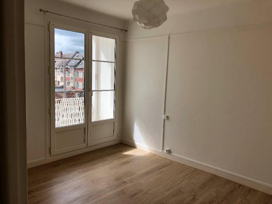 APPARTEMENT 3 pi�ce(s) 