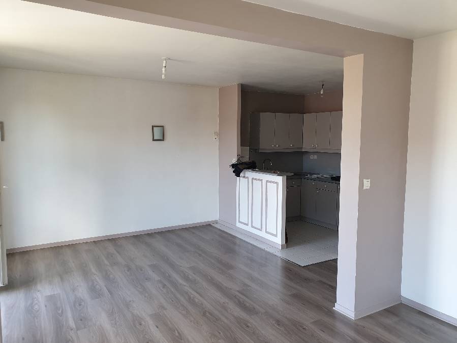 APPARTEMENT 2 pice(s) 