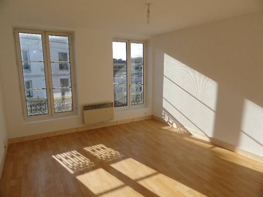 APPARTEMENT 3 pice(s) 