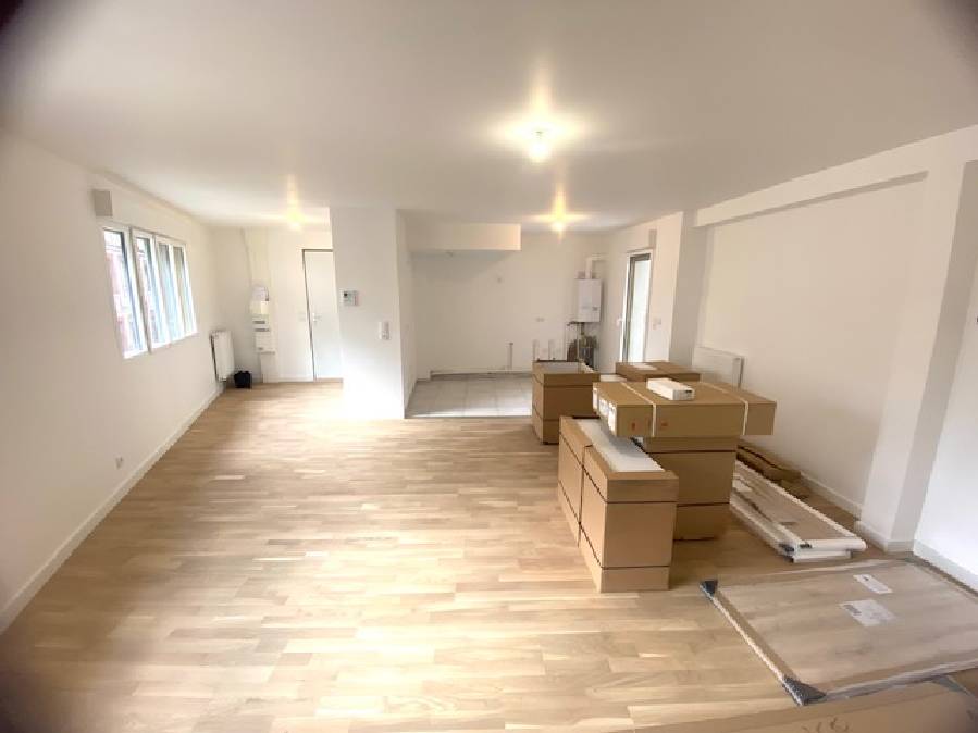 APPARTEMENT 4 pi�ce(s) 