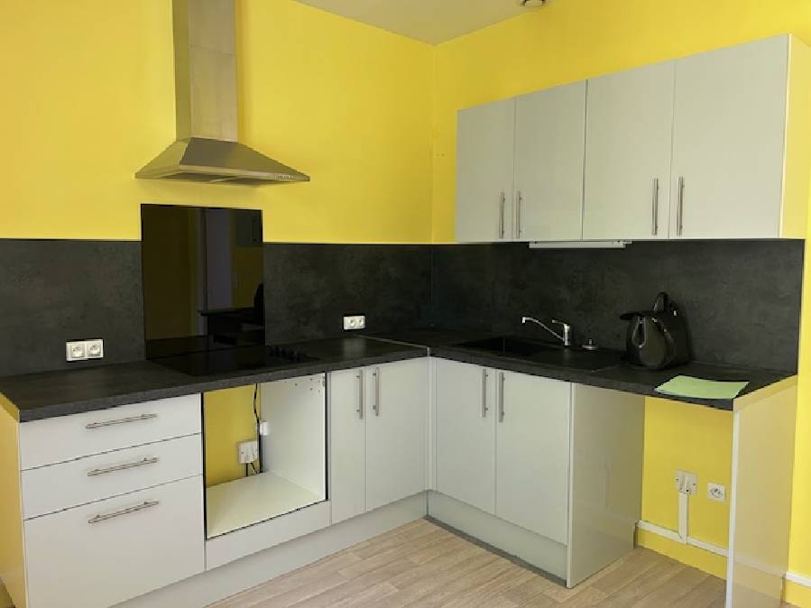 2010005-2.jpg