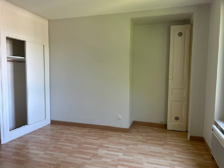 2010005-3.jpg