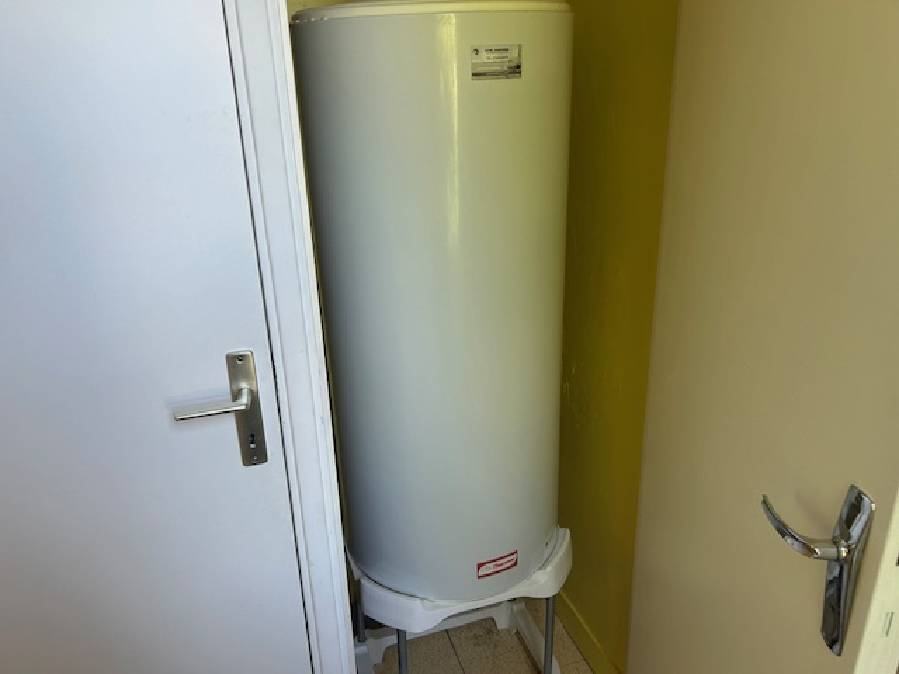 2010005-6.jpg