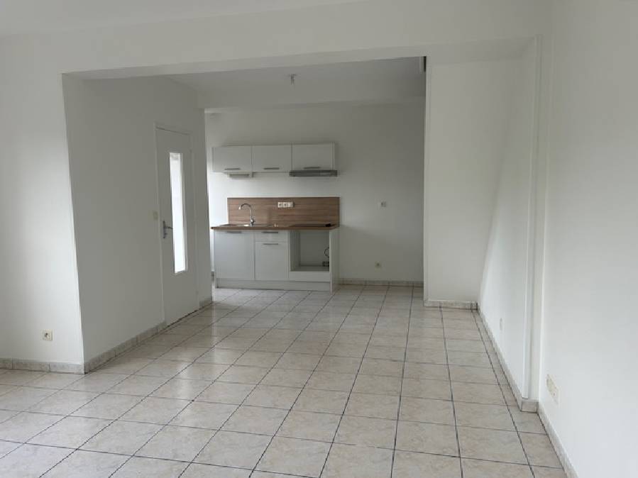 2010025-2.jpg