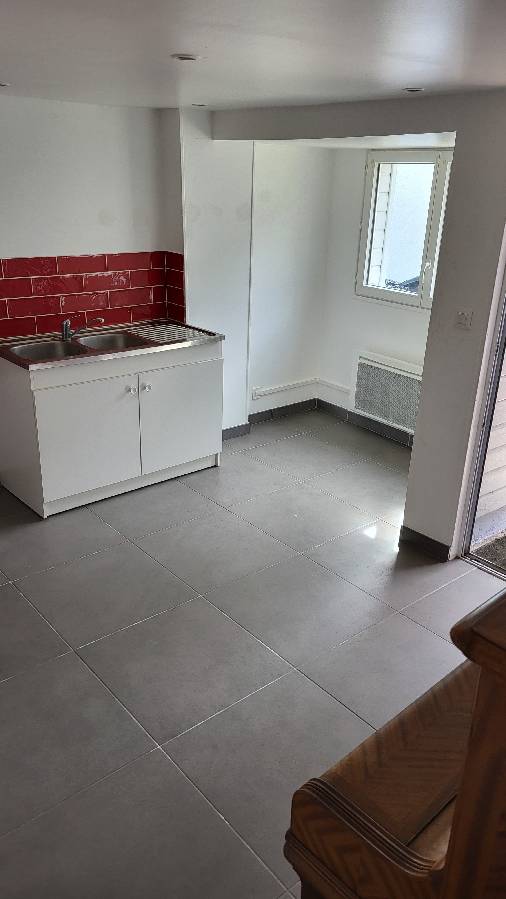 APPARTEMENT 3 pi�ce(s) 