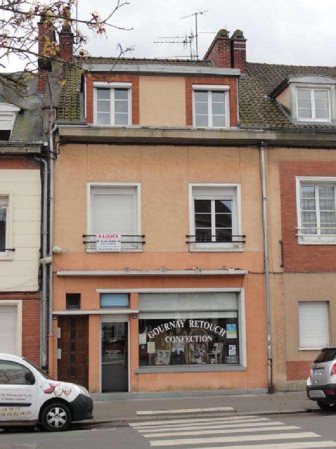 LOCAL COMMERCIAL 2 pi�ce(s) 